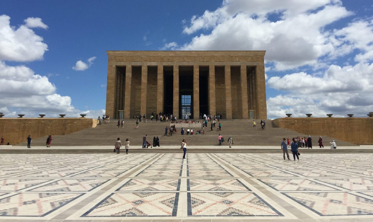 Anıtkabir’e rekor ziyaret