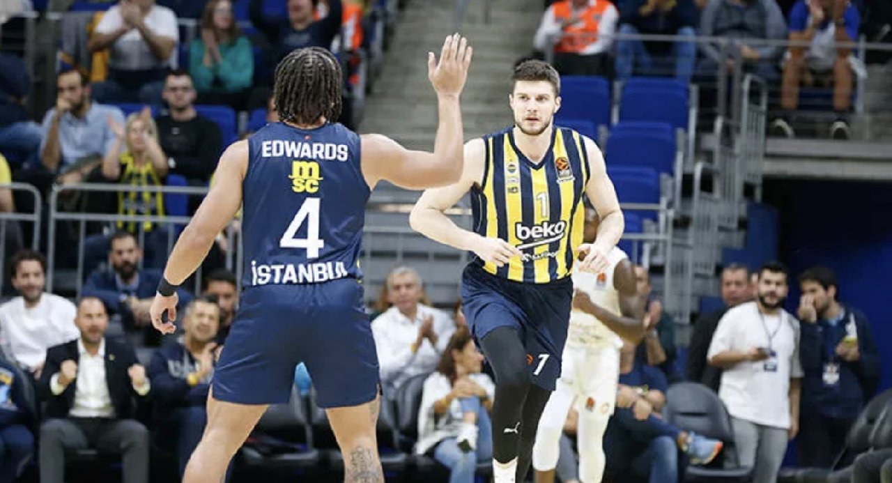 Fenerbahçe Beko, Avrupa'da 3'te 3 yaptı