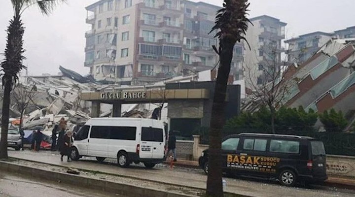 Hatay’da yaptığı üç sitede yıkım yaşanan müteahhit: Bana binayı soramazsınız