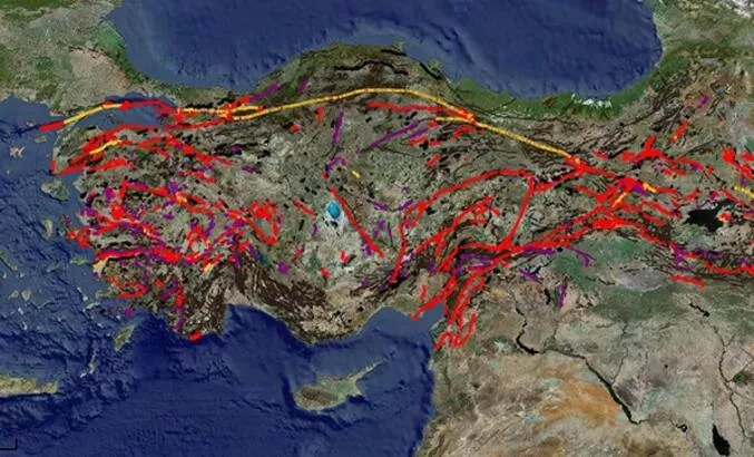 Fay hattı nedir, ne demek? Fay hattı kırılması sonuçları ile Antakya fayı fayı kırıldı mı, nereden geçer?