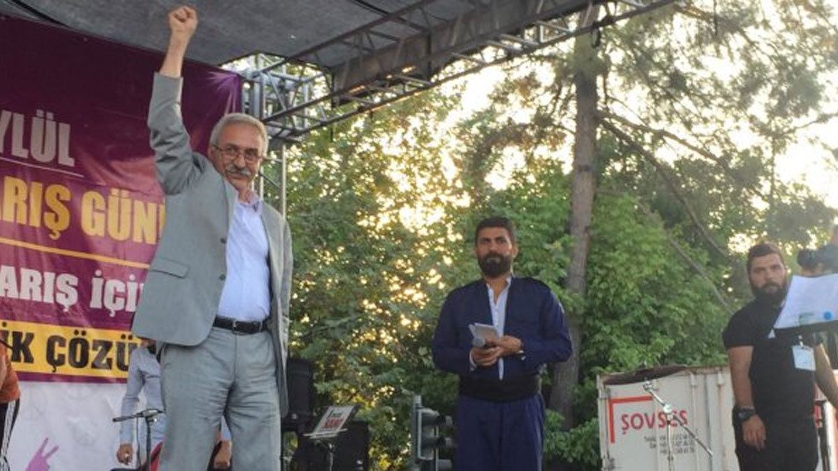 Halkın seçtiği belediye başkanı Selçuk Mızraklı'ya 9 yıl hapis cezası