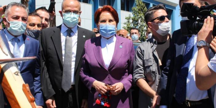 Akşener'e Rize'de provokasyon girişimi