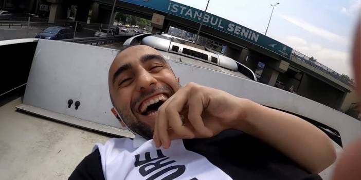 Metrobüsün üstünde tehlikeli yolculuk kamerada