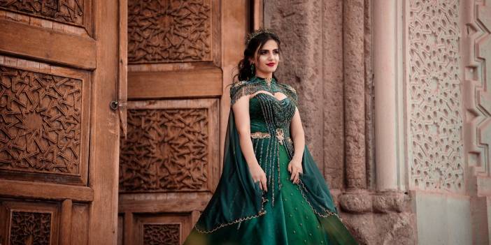 Iğdırlı genç kızlar podyumda boy gösterdi