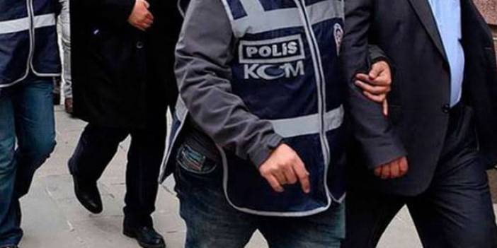 Para karşılığı oturum ve çalışma iznine 43 gözaltı