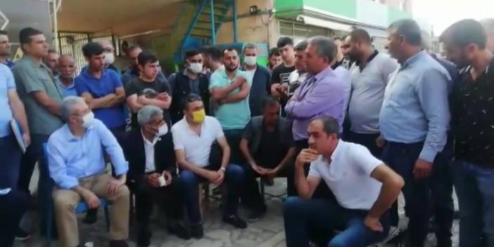 Diyarbakır tütün pazarında, tütün yasağına tepki: Bundan sonra ne yapacağım, bari asgari ücretle iş versinler