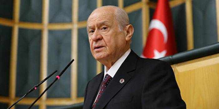 Bahçeli, Erdoğan'ın yapmadığını yaptı: Soylu'ya övgüler yağdırdı