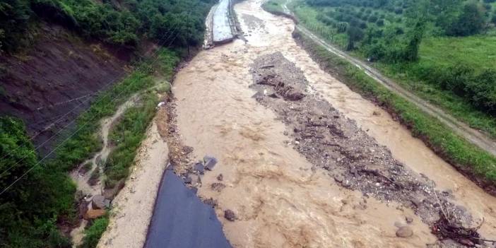 Düzce’yi sel vurdu! Selin şiddeti gün ağarınca ortaya çıktı