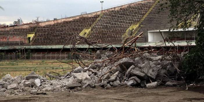 Tarihi statta yıkım başladı! Millet bahçesi ve cami yapılacak