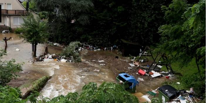 Almanya'da sel felaketinde ölü sayısı 80'i aştı
