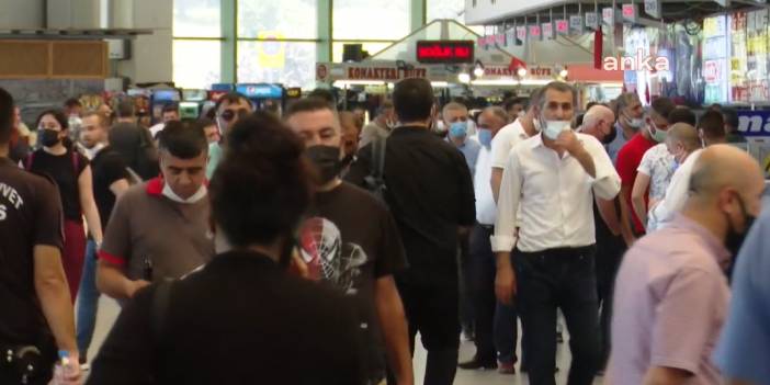 Bayram yoğunluğu devam ediyor: Yurttaş bilet fiyatlarından, firmalar yurttaştan dertli