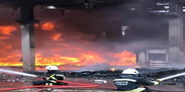 Tekirdağ'da geri dönüşüm fabrikasında yangın