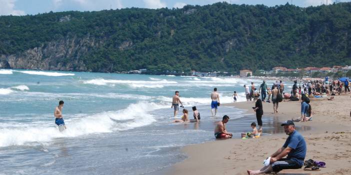 İnkum plajında denize girmek yasaklandı