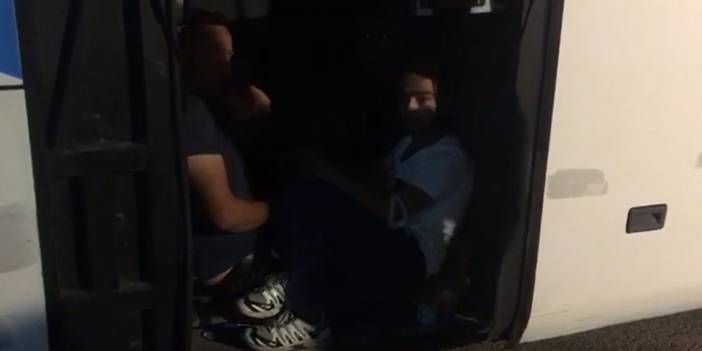 Otobüs bagajından 11 kaçak göçmen çıktı