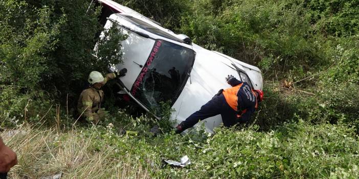 Şile yolunda trafik kazası: İtfaiye termal kamera ile yaralı aradı