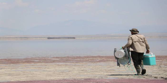 Acıgöl'de derinlik bir metreye düştü