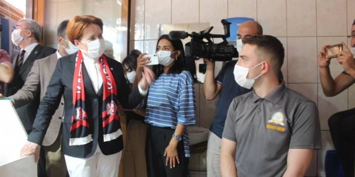 Meral Akşener: İdarecilerin yaptığı hatalar neticesinde gelmiş insanlara düşmanlık etmek yanlış