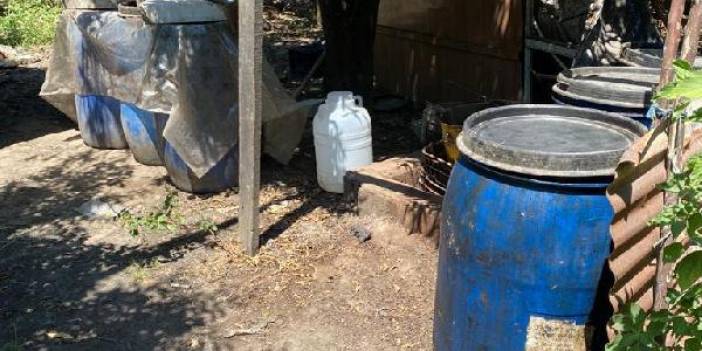 Adana’da 1333 litre 'sahte içki' ele geçirildi