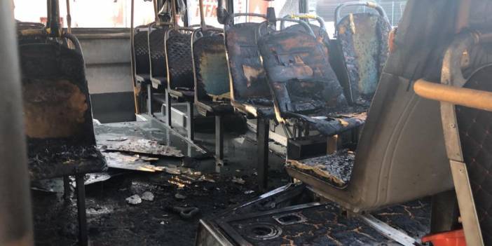 Beylikdüzü'nde İETT midibüsü yandı