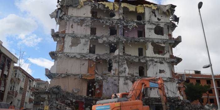 Naci Görür: Minimum 7.2 ile 7.6 arasında bir deprem bekliyoruz