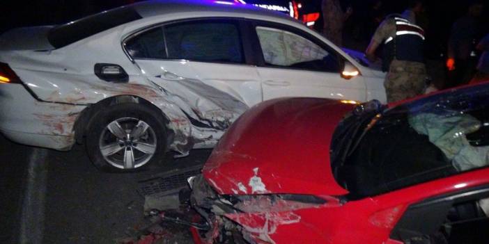 Adıyaman’da iki otomobil çarpıştı: 4 yaralı