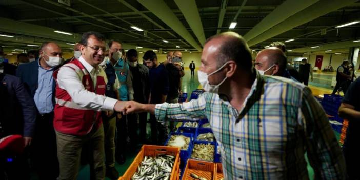 İmamoğlu Gürpınar'da balıkçılarla bir araya geldi