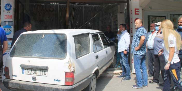 Otomobille ablasının iş yerine girdi: Yakalanması için çalışma başlatıldı