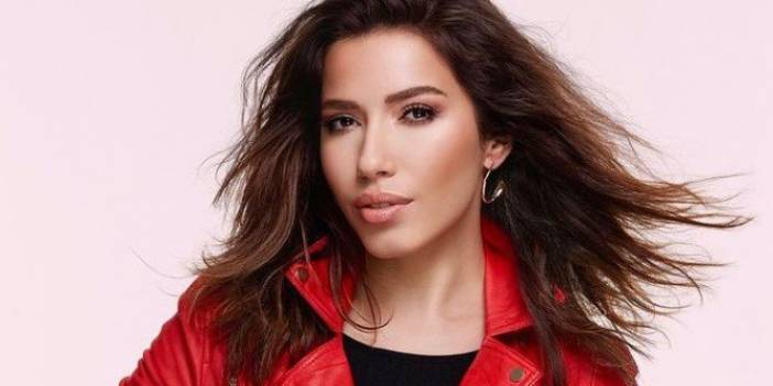 Şarkıcı Burcu Güneş: Babamın ikinci eşinin açıklamaları tamamen yalan