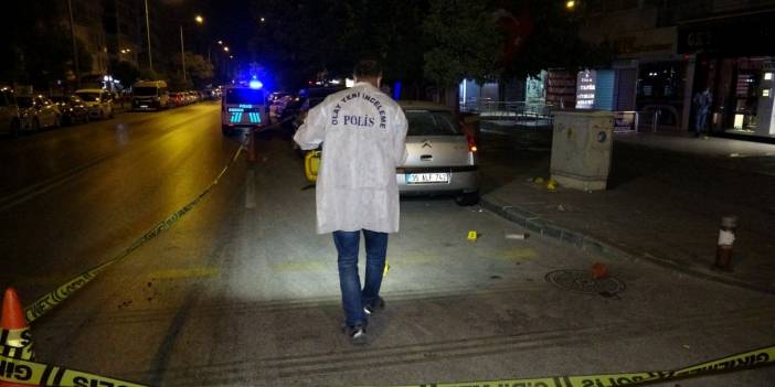 İzmir'de alacak kavgası: 1 ölü, 2 yaralı