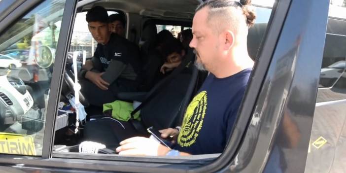 Kaçak göçmenleri taşıyan minibüs sürücüsü: Kişi başı 150 TL'ye anlaştık