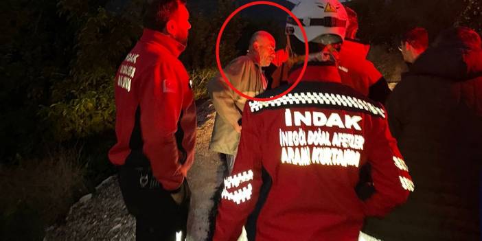 Kurtarma ekibiyle birlikte kendini aradı
