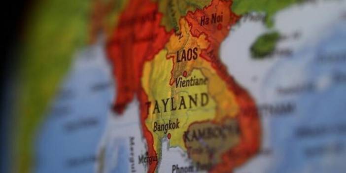 Tayland'da otobanda porno film çeken çift tutuklandı