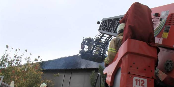 Talaş deposunda yangın: 1 işçi hastaneye kaldırıldı