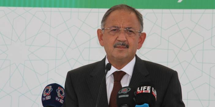 Özhaseki Kayseri'de: Adamı, doktor, mühendis, amir, memur yapmışsın ama dini imanı inkar ediyor