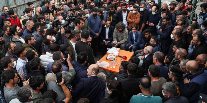 Kılıçdaroğlu'ndan kağıt toplayıcılarını paylaştı