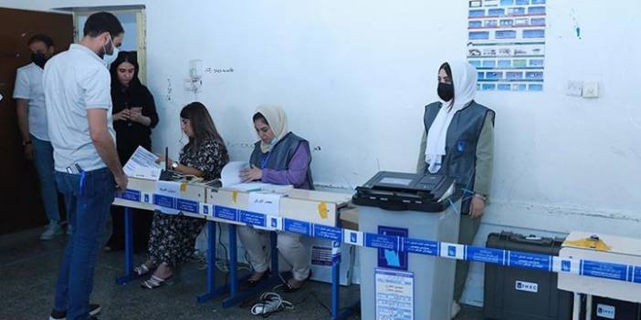 Irak'ta seçimleri Sadr kazandı