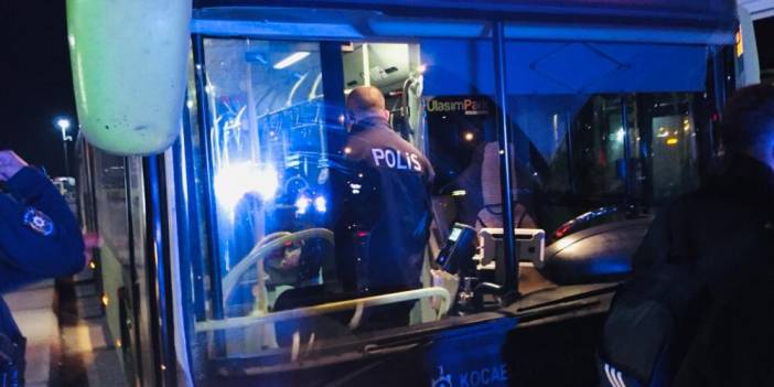 Otobüsten inmeyen koronavirüs hastası kadını polis indirdi