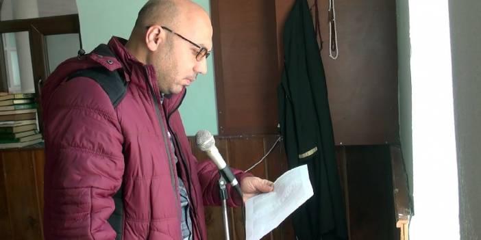 Aşı olmayanların isimlerini cami hoparlöründen okudular