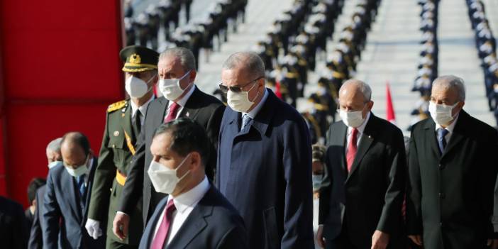 Devlet erkanı Anıtkabir’de