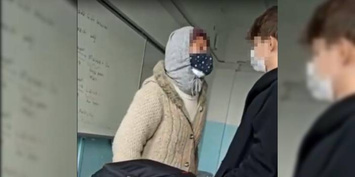 Öğretmen 'Cebimde bıçak var' dedi: Öğrenciler şikayet etti