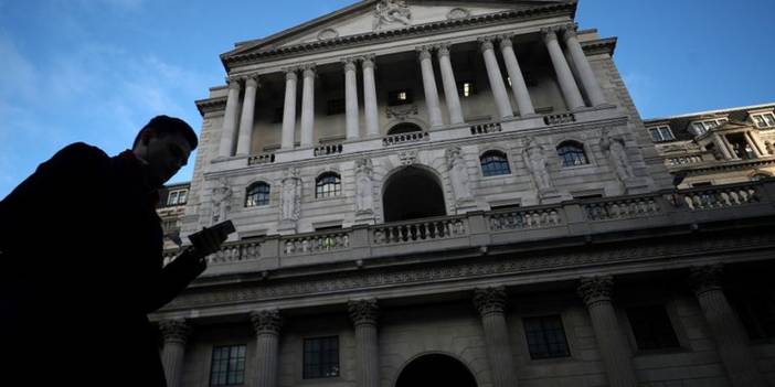 İngiltere acil durum tahvil alımını genişletti