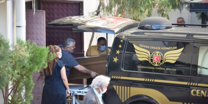 Burdur'daki kazada ölen 2 ABD'linin cenazesi alındı