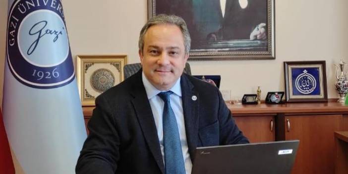 Bilim Kurulu üyesi İlhan: Stadyumlarda sosyal mesafeye dikkat edilip maske takılmalı