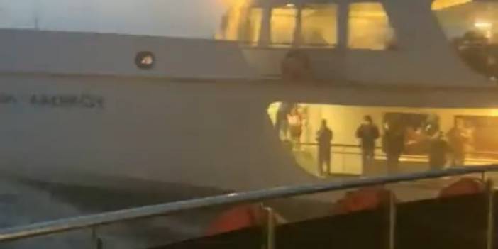 İstanbul'da sis korku filmlerini aratmadı: Boğaz'ın ortasında facianın eşiğinden dönüldü