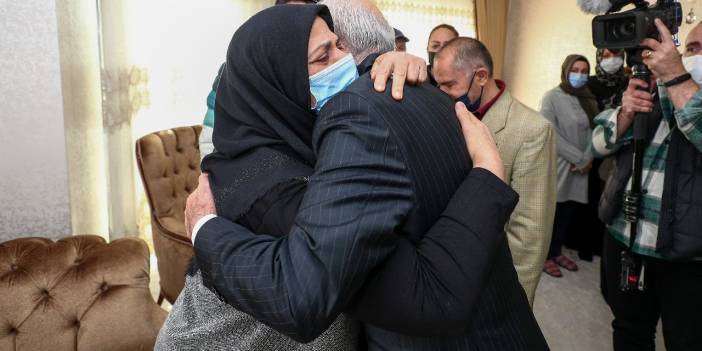 Kılıçdaroğlu'ndan Başak Cengiz'in ailesine ziyaret