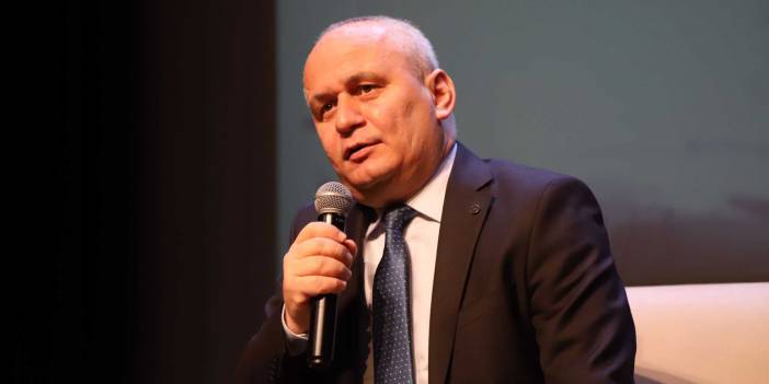 İlahiyatçı Cemil Kılıç, Atatürk'ün dine bakışını anlattı