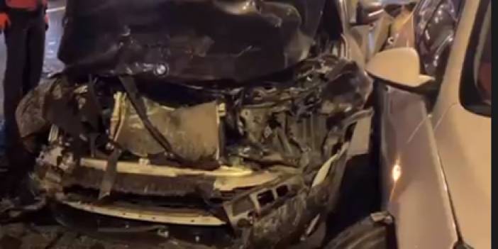 Sunucu Mehmet Akif Ersoy trafik kazası geçirdi