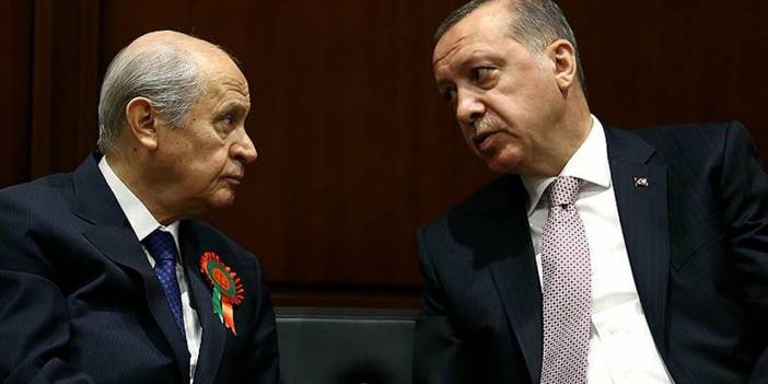 Ankara'da hareketli saatler! Erdoğan yine 50+1 dedi ve Bahçeli'ye gitti