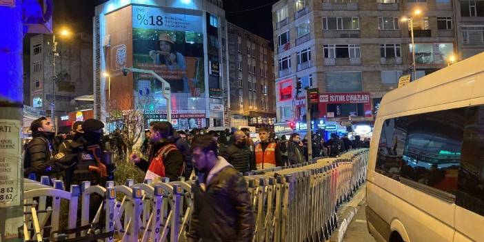 Kadiköy'de vatandaş sokağa çıktı: Hükümet istifa