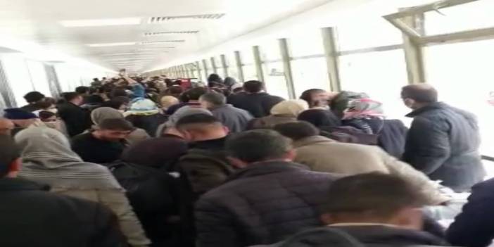 Akın akın geliyorlar: İran sınırında 'Muhteşem Cuma' yoğunluğu